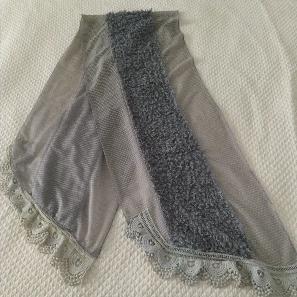 Chiffon Gray scarf textured and fluffy